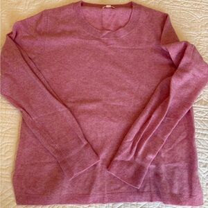 J. Crew light pink cashmere sweater. Size XL.